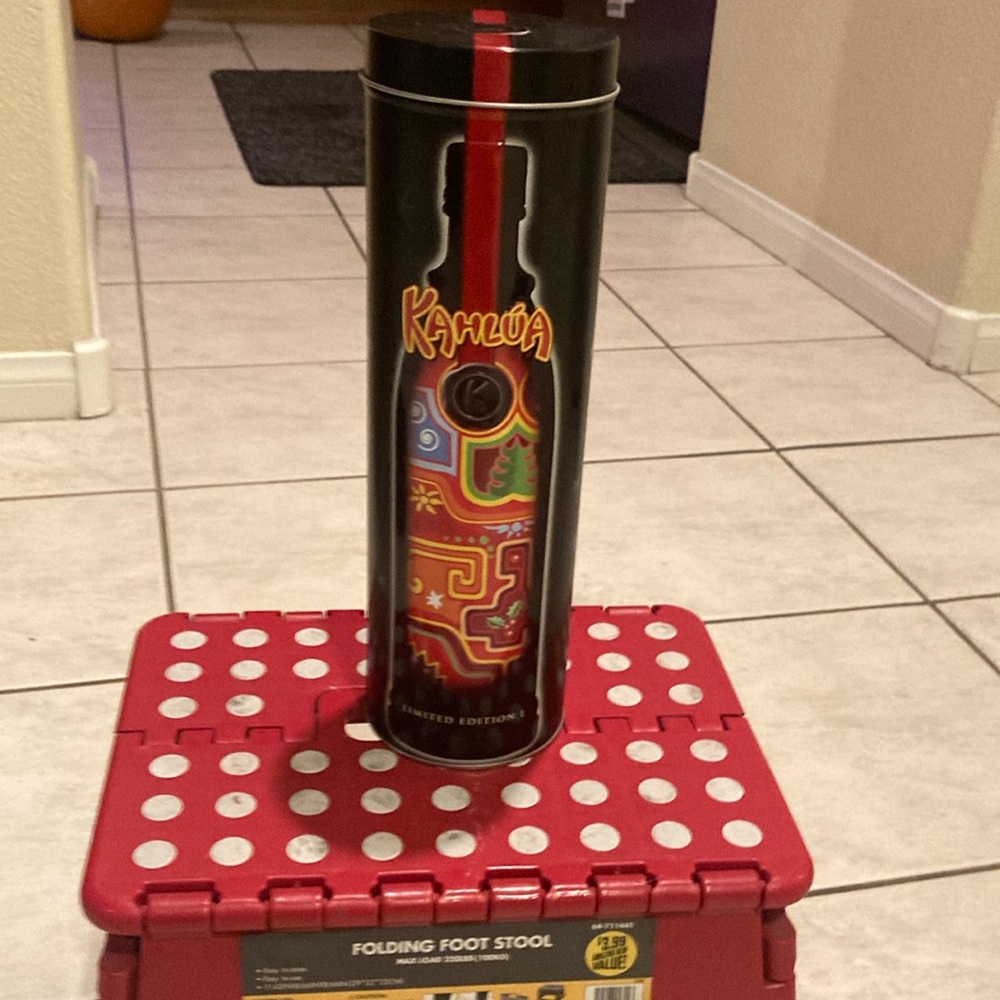Container for Kahlúa